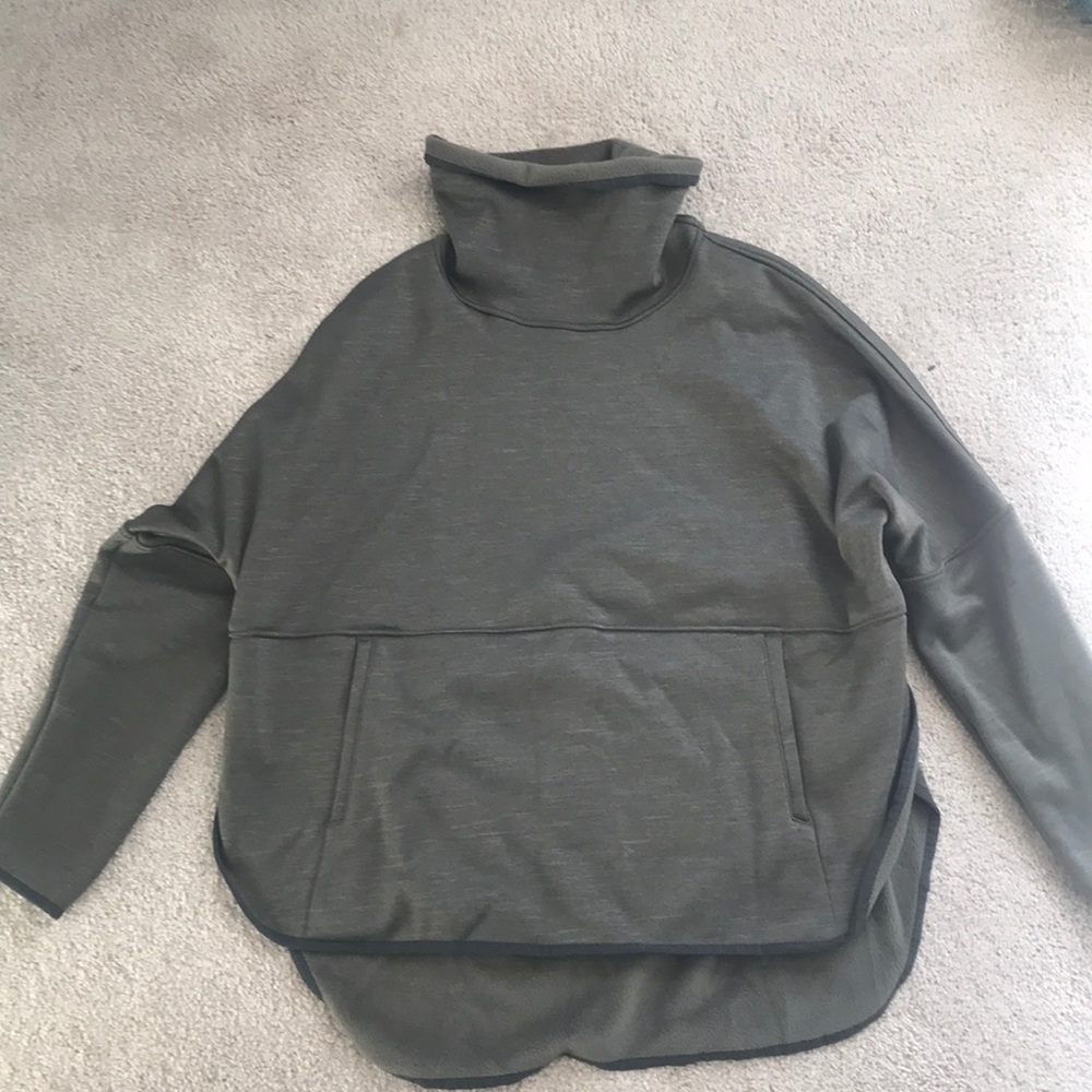 North Face pullover